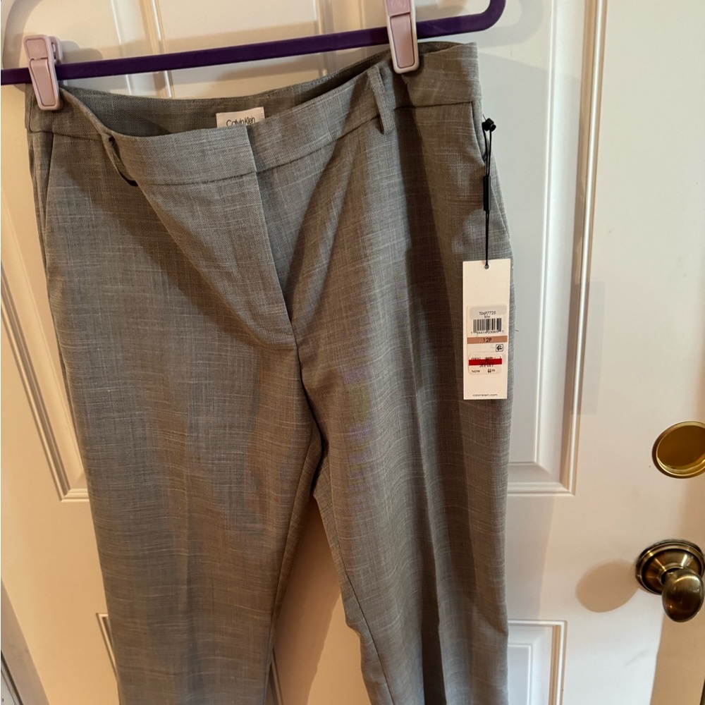 NWT Calvin Klein Woman’s Petite Size 12 Light Grey Dress Pants.
